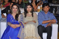 Naana Nenu Naa Boy Friends Audio